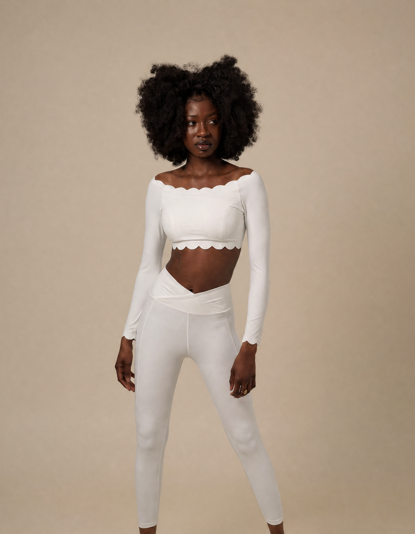 Tempestina 2pc Set