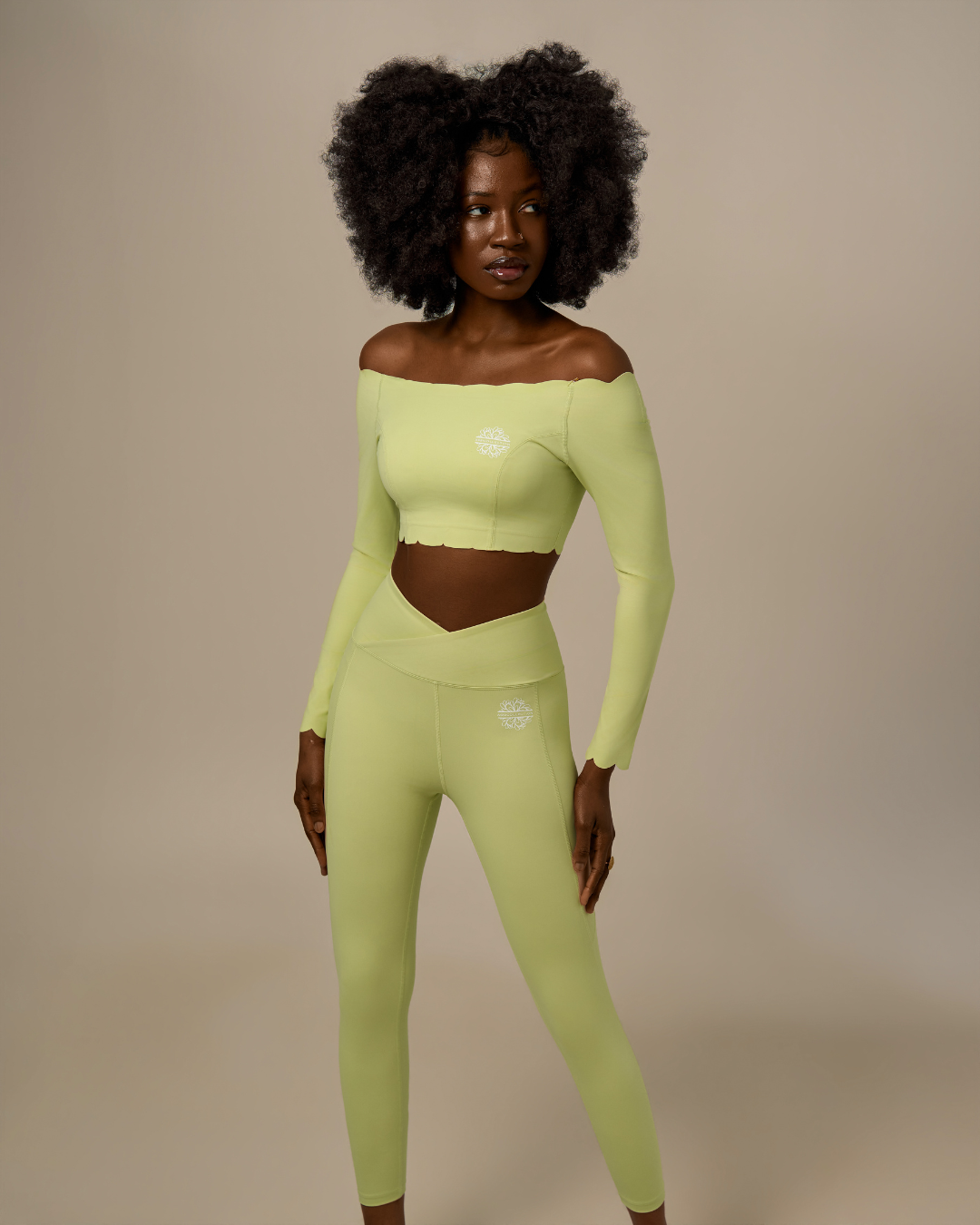 Tempestina 2pc Set